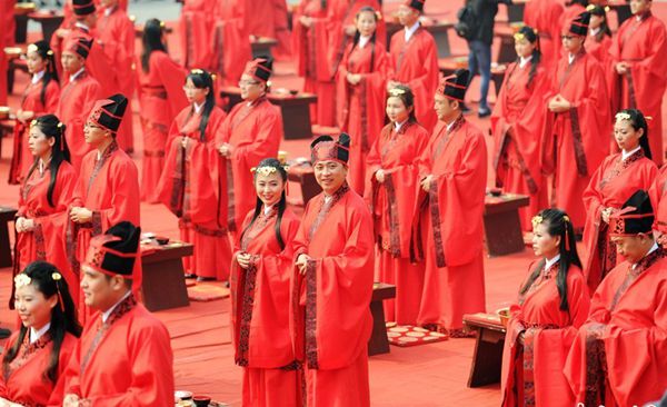 駐馬店首屆66對漢風集體婚禮即將招募 敬請關注