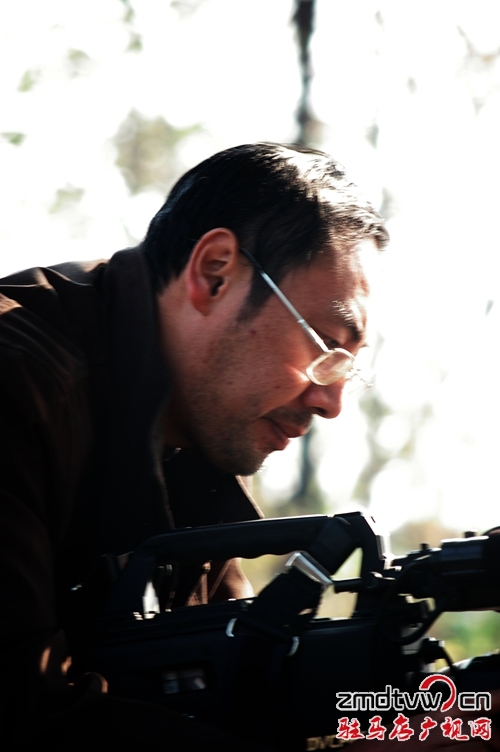 駐馬店電視臺孫繼勇榮獲2014年度河南省學術(shù)技術(shù)帶頭人稱號