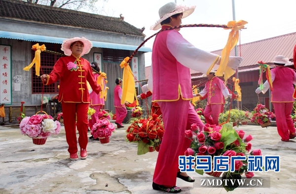 探尋駐馬店&ldquo;非遺&rdquo;：錘煉鑄銅器 匠心制毛筆