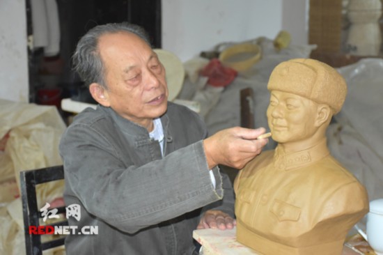 譚異超:花甲之年“出山” 復興千年長沙銅官窯