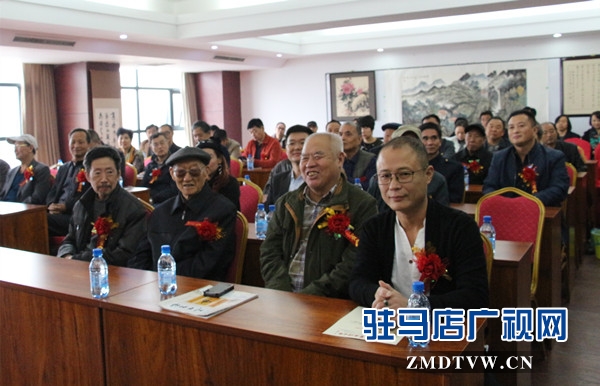  美國(guó)書(shū)畫(huà)藝術(shù)研究院豫南創(chuàng)作基地落戶(hù)駐馬店