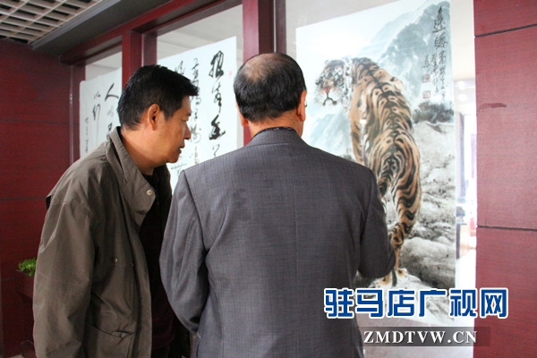 美國(guó)書(shū)畫(huà)藝術(shù)研究院豫南創(chuàng)作基地落戶(hù)駐馬店