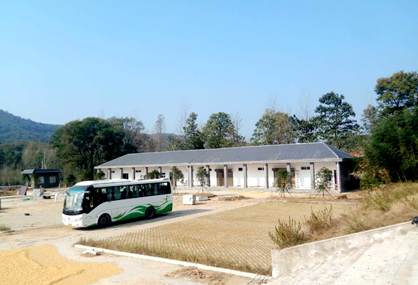 確山縣廣播電視新聞工作者集體采風(fēng)慶?！坝浾吖?jié)”