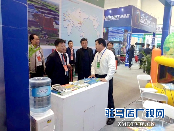 【新時代 幸福是奮斗出來的】余澤華:讓氣模游樂設備遠銷往海外