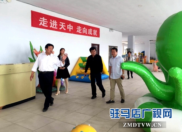 【新時代 幸福是奮斗出來的】余澤華:讓氣模游樂設備遠銷往海外