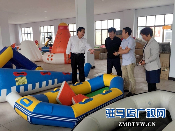 【新時代 幸福是奮斗出來的】余澤華:讓氣模游樂設備遠銷往海外