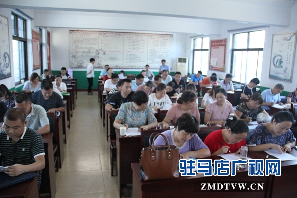 確山縣衛(wèi)計委對規(guī)范知識進(jìn)行集中考試