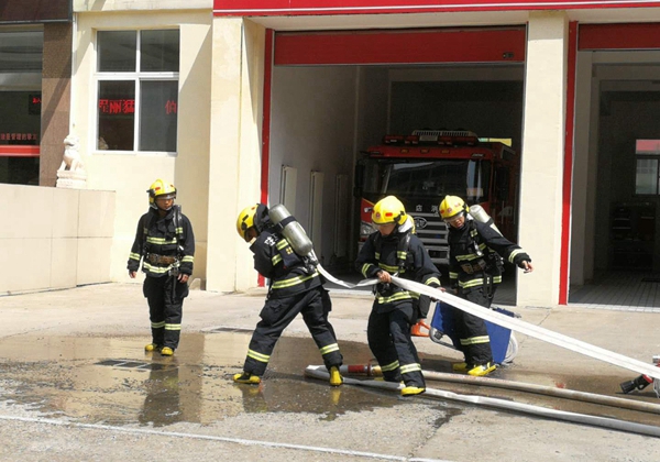 開發(fā)區(qū)消防大隊(duì)：苦練本領(lǐng) 誓做黨和人民“守夜人”