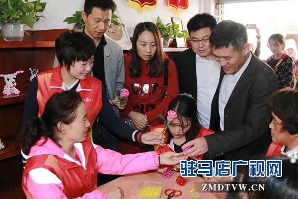 河南省青聯(lián)社會組織界別助力精準(zhǔn)扶貧座談會在駐馬店召開