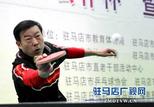 銀球飛旋迎新年:2018駐馬店乒乓球公開賽開賽