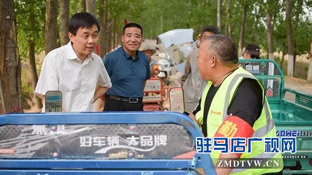 上蔡縣委副書記 縣長李衛(wèi)明深入部分鄉(xiāng)鎮(zhèn)督導“三夏”生產(chǎn)等工作