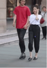 新時代的網紅靠什么才能“躺贏”？ 