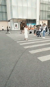 新時代的網紅靠什么才能“躺贏”？ 