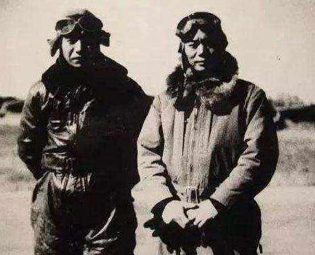日空軍少佐成八路軍俘虜后，先是修復(fù)46架戰(zhàn)機(jī)，之后貢獻(xiàn)令人欽佩 