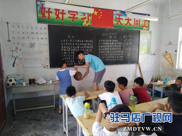 黃淮學(xué)院學(xué)生到西平縣開展社會實踐活動