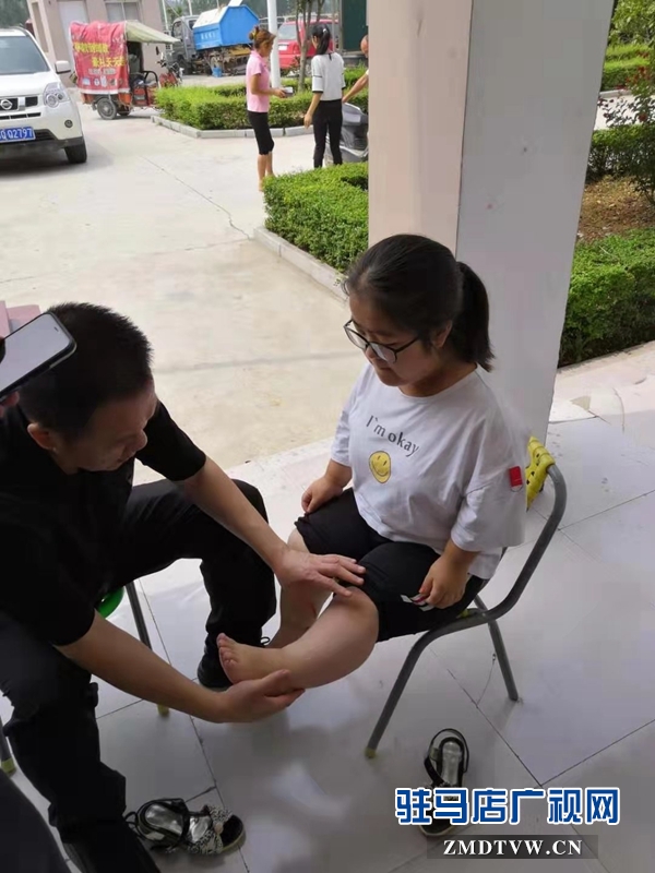 駐馬店 “天翼基金”肢殘救助活動(dòng)到泌陽(yáng)義診