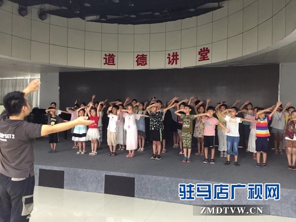 市文化館公益培訓(xùn)點(diǎn)亮少兒&ldquo;藝術(shù)夢(mèng)&rdquo;