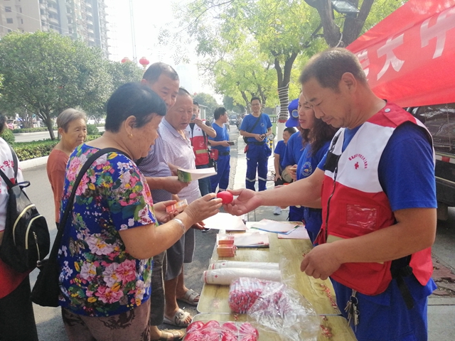 99公益日：關(guān)愛弱視兒童   蛟龍志愿者在行動