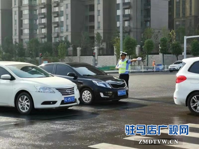 全力迎盛會   交警全天不間歇疏導交通保平安