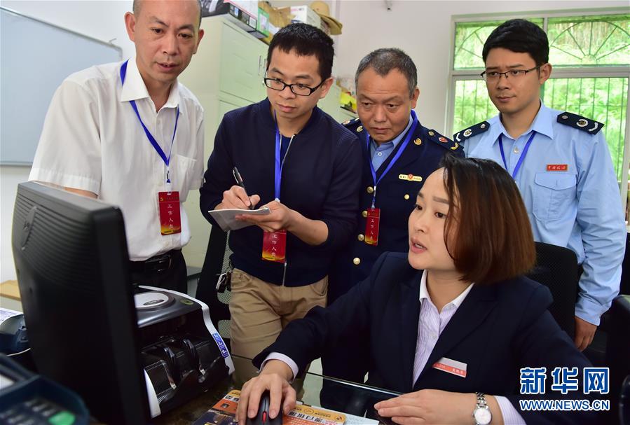 久久為功糾“四風(fēng)”樹(shù)新風(fēng)——八項(xiàng)規(guī)定出臺(tái)7周年之際作風(fēng)建設(shè)新觀察