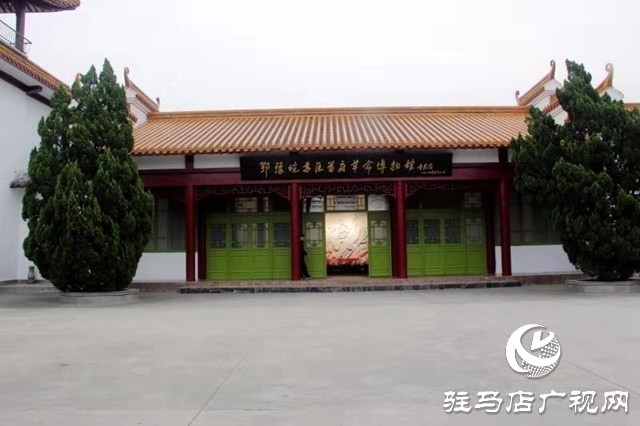 黃淮學(xué)院經(jīng)管系開(kāi)展紅色文化社會(huì)實(shí)踐活動(dòng)