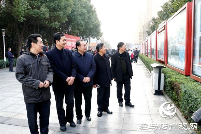 “農(nóng)民工·追夢(mèng)人”馬學(xué)文攝影藝術(shù)展在光影藝術(shù)長(zhǎng)廊開(kāi)展