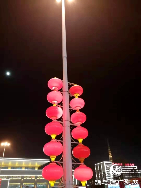 駐馬店火車站站前廣場美景如畫