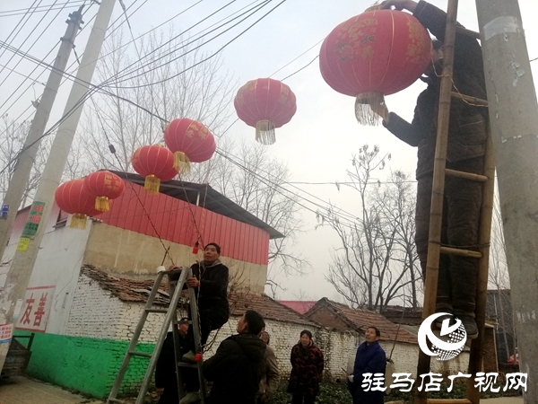 西平縣崔莊村村民:手里有錢啦 過年不差錢