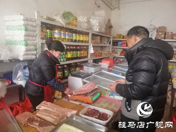 西平縣崔莊村村民:手里有錢啦 過年不差錢