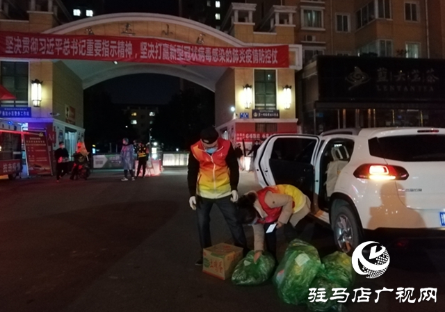 菜農(nóng)蔬菜滯銷  義工&ldquo;搭橋&rdquo;幫忙