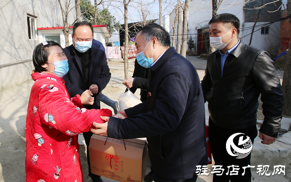 駐馬店&ldquo;紅色代辦&rdquo; 為殘疾家庭和困難老黨員排憂解難