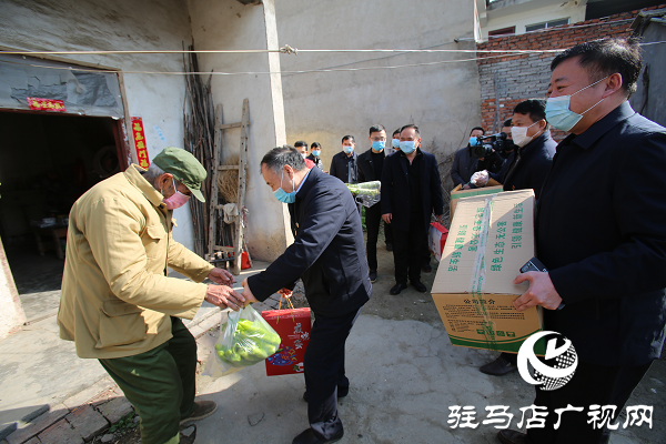 駐馬店&ldquo;紅色代辦&rdquo; 為殘疾家庭和困難老黨員排憂解難