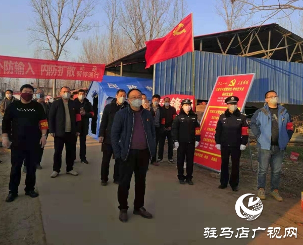 上蔡縣:臨時(shí)黨支部加起了農(nóng)戶與經(jīng)銷商之間的橋梁