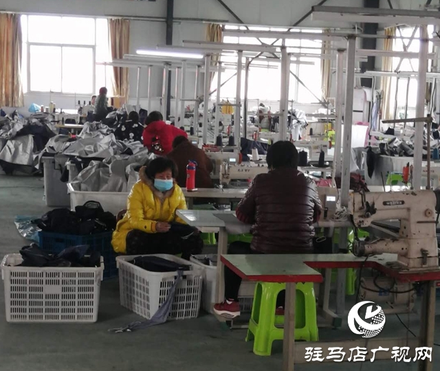 汝南縣板店鄉(xiāng)：戰(zhàn)&ldquo;疫&rdquo;不松懈  &ldquo;戰(zhàn)貧&rdquo;復(fù)工忙