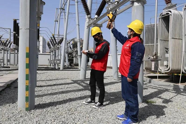 泌陽(yáng)縣供電公司為網(wǎng)上課堂保電護(hù)航