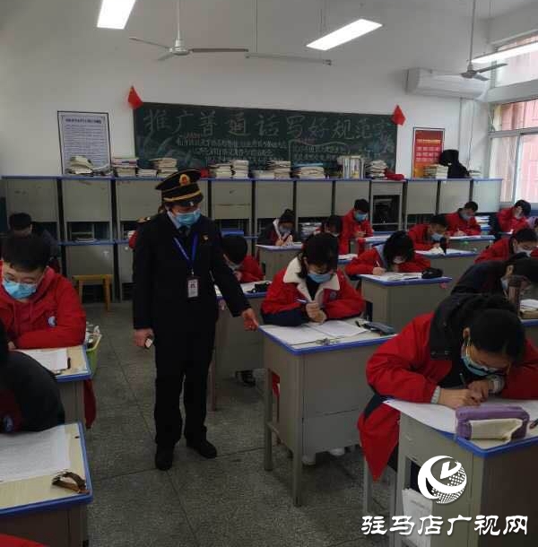 駐馬店市衛(wèi)生計(jì)生監(jiān)督局對高三復(fù)學(xué)情況監(jiān)督檢查