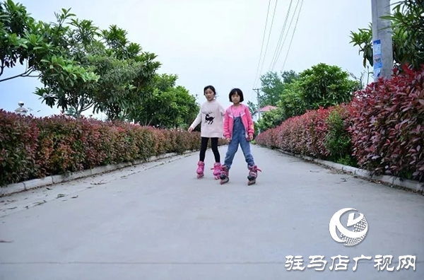 上蔡縣班閆村:產(chǎn)業(yè)發(fā)展“敲開(kāi)”群眾脫貧致富之門(mén)