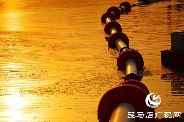 高溫下最美的身影！五一期間宿鴨湖清淤擴(kuò)容正施工（組圖）