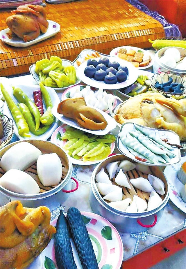 宅家期間，不少手工達(dá)人和收藏達(dá)人把生活過得有滋有味