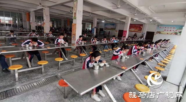 文明健康，有你有我， 平輿縣教育系統(tǒng)傳播文明新風(fēng)