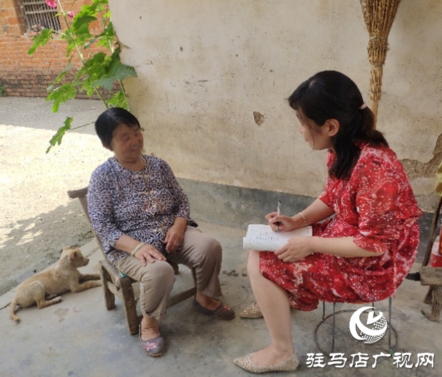 貧困戶(hù)張桂芝：俺家杏子熟了，要請(qǐng)韓書(shū)記來(lái)做客