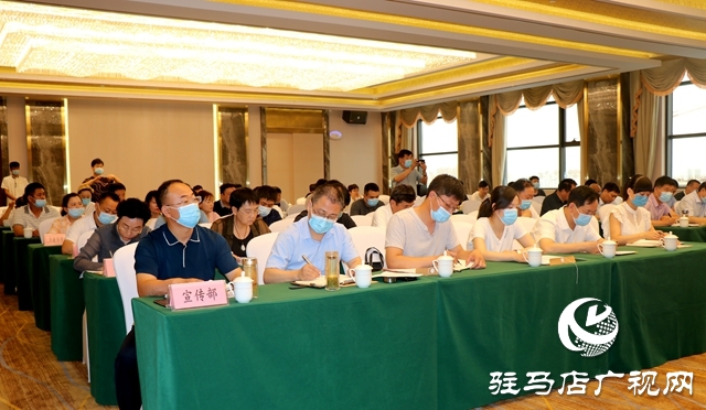 駐馬店:推進愛國主義教育讀書活動 引導(dǎo)青少年建功新時代