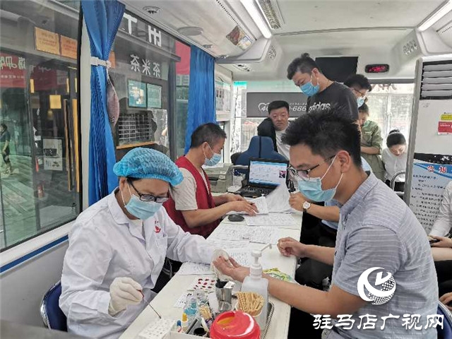 世界獻(xiàn)血者日:大駐馬563人“擼袖”獻(xiàn)血201400毫升