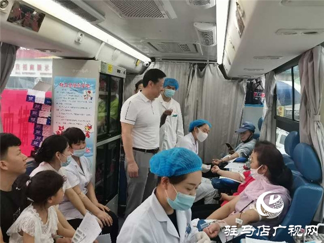 世界獻(xiàn)血者日:大駐馬563人“擼袖”獻(xiàn)血201400毫升