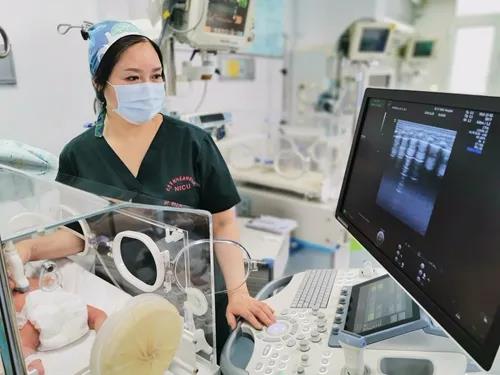 巾幗不讓須眉 解甲不失軍色——市中心醫(yī)院超聲科主任、退伍軍人閆衛(wèi)