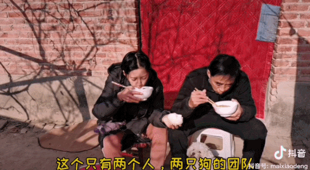 回村照顧病重父親，&ldquo;河南李子柒&rdquo;記錄日常意外走紅，200萬(wàn)粉絲坐等更新 | 成風(fēng)化人