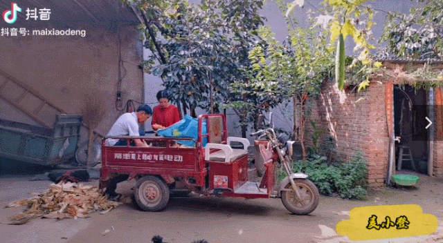 回村照顧病重父親，&ldquo;河南李子柒&rdquo;記錄日常意外走紅，200萬(wàn)粉絲坐等更新 | 成風(fēng)化人