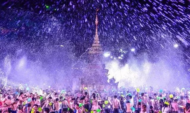 重要通知！光火電音節(jié)駐馬店站將于8月16日結(jié)束，快來狂歡吧