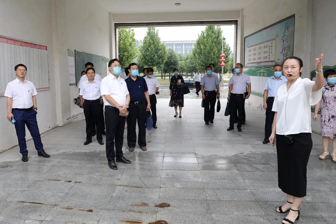 黃淮學院、黃淮學院附屬駐馬店市中心醫(yī)院醫(yī)教融合推進會召開