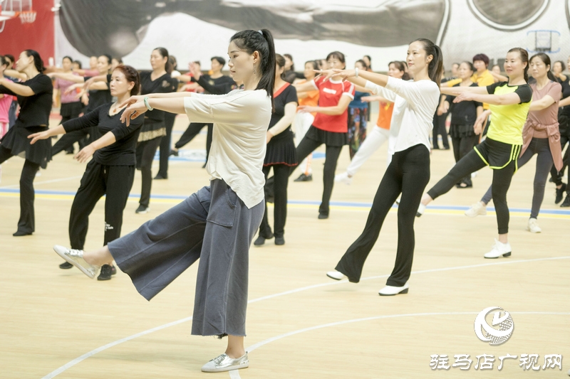 走基層送健康 健身帶來樂與美：河南省全民健身志愿服務系列活動在駐馬店啟動